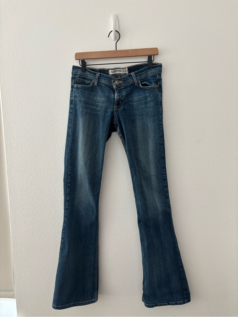 Vintage Y2K express low rise flare jeans